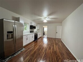 1401 Ohialoke St in Honolulu, HI - Building Photo - Building Photo