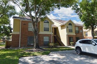 8649 Fancy Finch Dr in Tampa, FL - Building Photo - Building Photo
