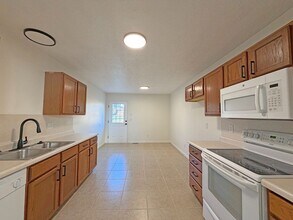 4835-4837 S Glenn Ave in Springfield, MO - Building Photo - Building Photo