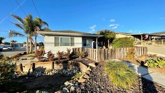 301 Atlantic City Ave in Grover Beach, CA - Building Photo