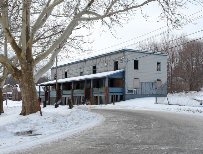 1402 Belleview Ave in Youngstown, OH - Building Photo - Building Photo