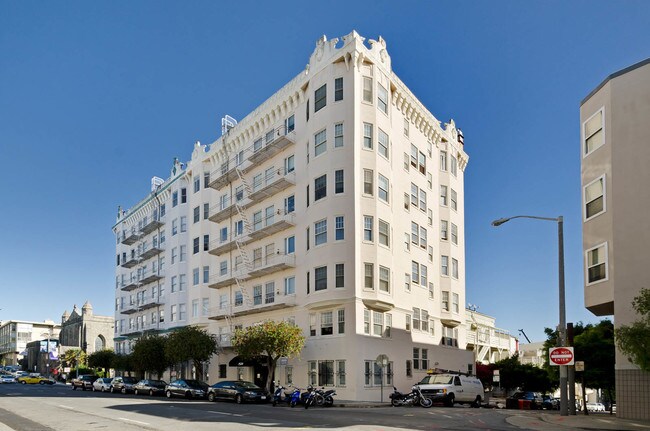 1520 Gough in San Francisco, CA - Foto de edificio - Building Photo