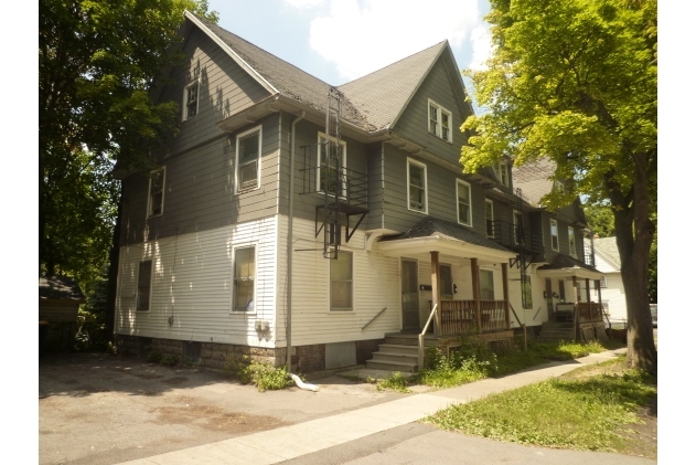 101 Hollebeck St in Rochester, NY - Building Photo - Building Photo