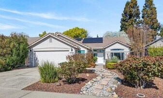 2726 Genesee Dr in Rocklin, CA - Building Photo