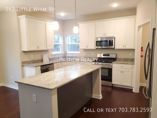 142 Little Whim Rd in Fredericksburg, VA - Building Photo - Building Photo