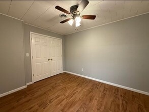 107 E Main St in Maroa, IL - Building Photo - Building Photo