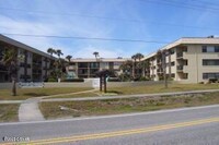 2100 Ocean Shore Blvd in Ormond Beach, FL - Building Photo - Building Photo