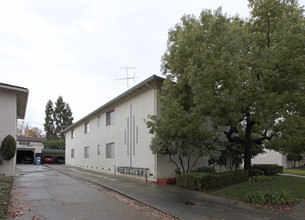 Van Sansul Apartments in San Jose, CA - Building Photo - Building Photo