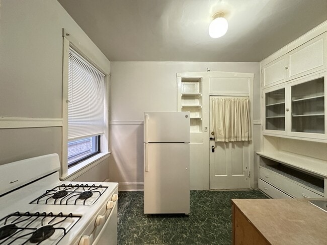 1309 Oak Ave, Unit W2 in Evanston, IL - Building Photo - Building Photo