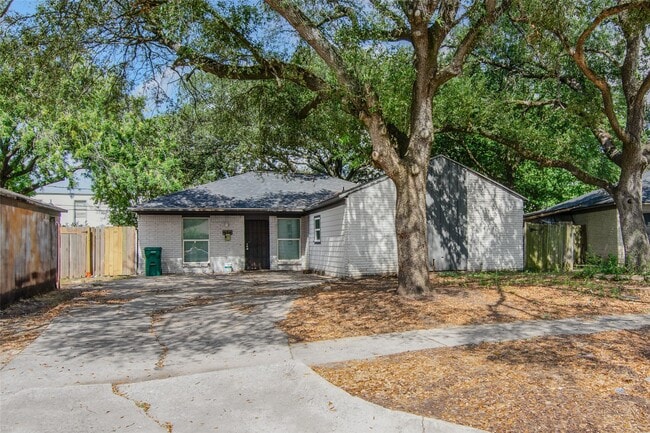 property at 954 Michael Dr