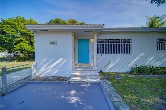 12825 NW 13th Ave in North Miami, FL - Building Photo - Building Photo