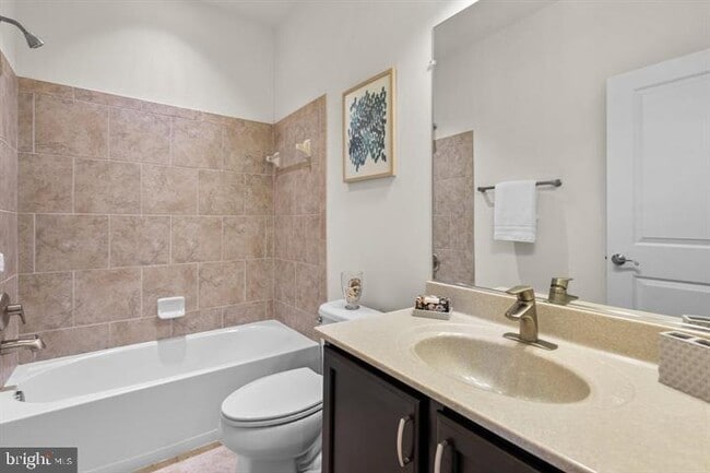 722 Crown Park Ave in Gaithersburg, MD - Building Photo - Building Photo