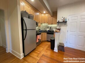 191 Winthrop Rd in Brookline, MA - Building Photo - Building Photo