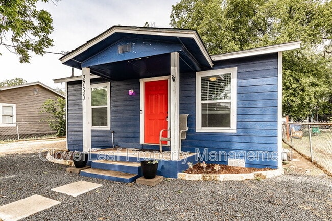 property at 2735 Pecan Valley Dr