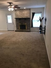 15203 Beavers Run in San Antonio, TX - Building Photo - Building Photo