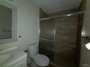 3300 N 25th St in McAllen, TX - Building Photo - Building Photo