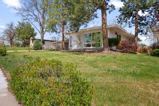 property at 6740 S Grant St