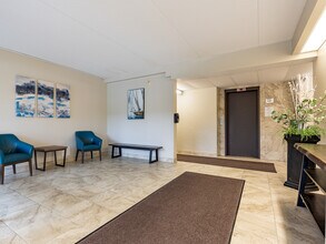 Applewood Apartments in Collingwood, ON - Building Photo - Building Photo