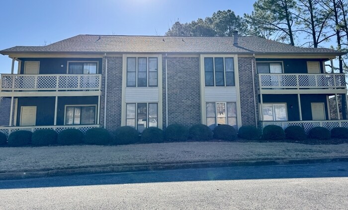 5015-5017 7 Pine Cir in Huntsville, AL - Building Photo