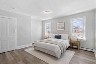 415 Wood St in Burlington, NJ - Building Photo - Building Photo