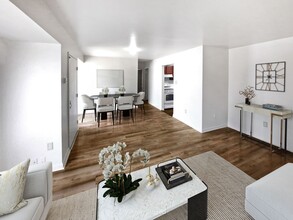 8867 Roll Right Ct in Columbia, MD - Building Photo - Building Photo