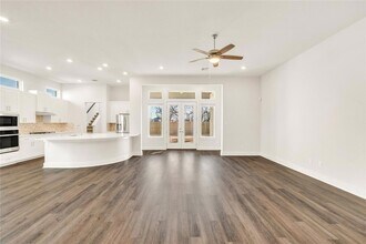 2216 Bellisa Vis Dr in Leander, TX - Building Photo - Building Photo