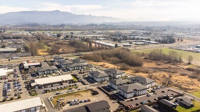 Markwood Apartments in Burlington, WA - Foto de edificio - Building Photo