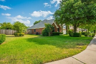 1832 Camas Dr in Austin, TX - Building Photo - Building Photo