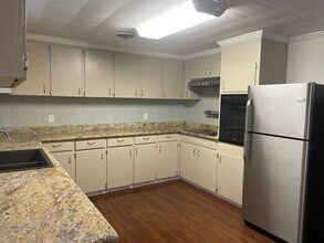 6220 Ridge Rd in Ocean Springs, MS - Building Photo - Building Photo