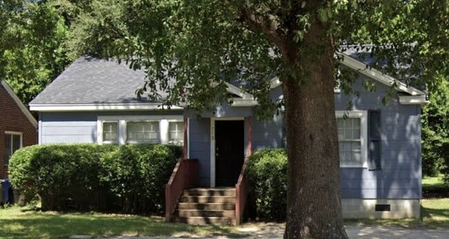 property at 713 Hillcrest Ave