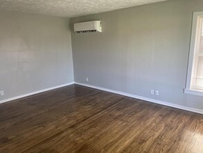 1139 Hollywood Dr in Milan, TN - Building Photo - Building Photo