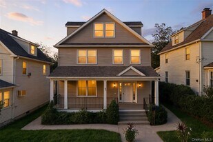 31 Maple St in Dobbs Ferry, NY - Building Photo