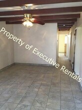 2324 E Idaho Ave in Las Cruces, NM - Building Photo - Building Photo