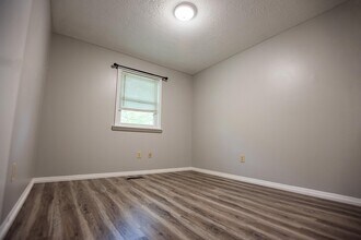 17 Byard St, Unit 17 in Athens, OH - Building Photo - Building Photo