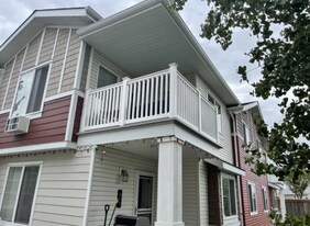 25 Tim Sale Dr in Winnipeg, MB - Building Photo