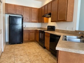 762 Ashworth Overlook Dr in Apopka, FL - Foto de edificio - Building Photo