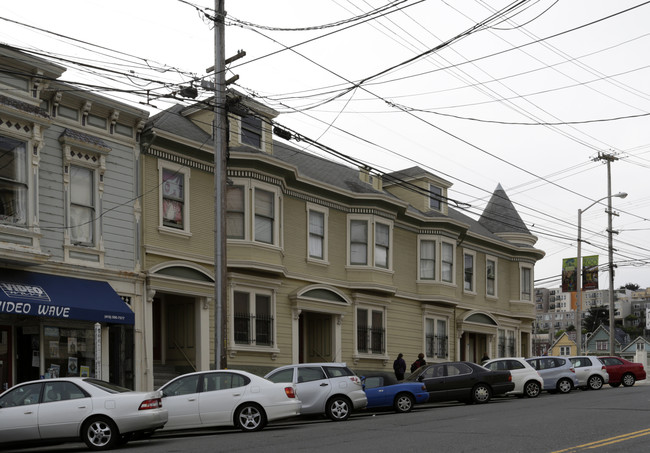 1435-1451 Castro St in San Francisco, CA - Foto de edificio - Building Photo