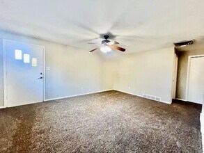 6365 Moore Cir in Arvada, CO - Foto de edificio - Building Photo