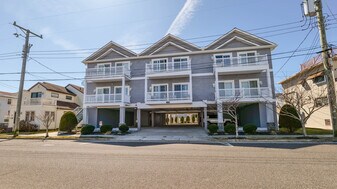 210 N Madison Ave in Margate City, NJ - Building Photo