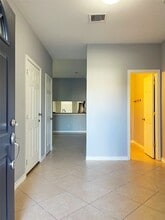 13739 Canyon Hollow Loop in Houston, TX - Building Photo - Building Photo