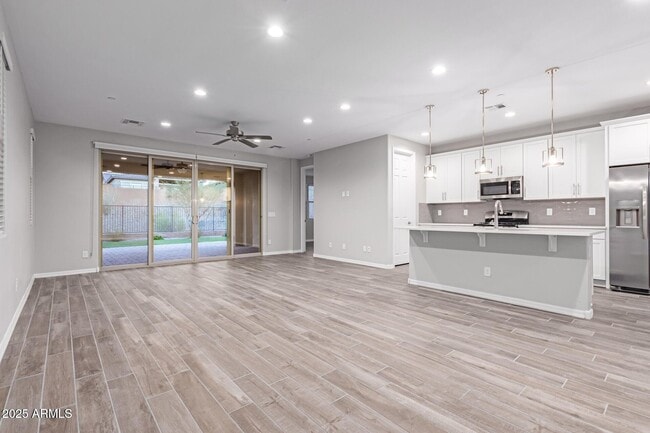 13227 W Crimson Ter in Peoria, AZ - Building Photo - Building Photo