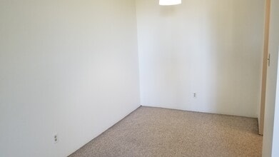 3663 W 16th Ave in Vancouver, BC - Building Photo - Building Photo