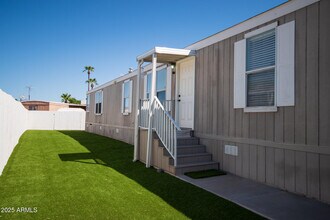 1650 S Arizona Ave in Chandler, AZ - Building Photo - Building Photo