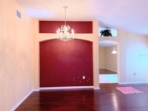 5600 S Sparrow Hawk Ct in Zephyrhills, FL - Building Photo - Building Photo