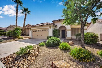 3027 Panorama Ridge Dr in Henderson, NV - Foto de edificio - Building Photo