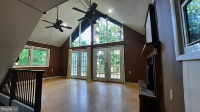 461 Chipmunk Trail Ln in Linden, VA - Building Photo - Building Photo