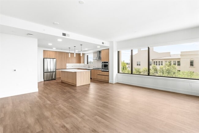 property at 2311 Westheimer Rd