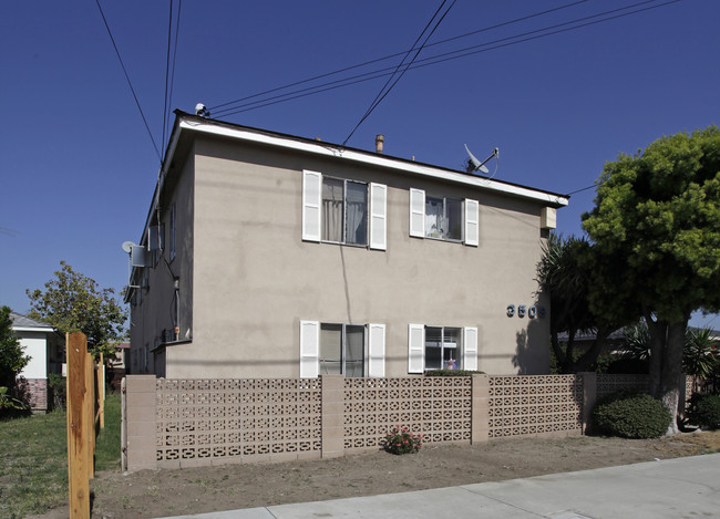 3509 W Commonwealth Ave in Fullerton, CA - Building Photo - Building Photo