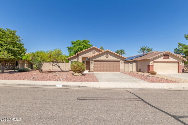 property at 8156 W Tonto Ln