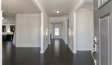 4128 Bradbury Ln in Alpharetta, GA - Foto de edificio - Building Photo